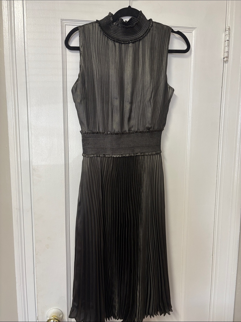 Nanette Lepore Black Sleeveless Pleated Midi Dress